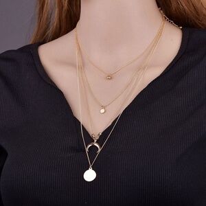 **AGATHE* Gold Multilayer Moon Fashion Necklace